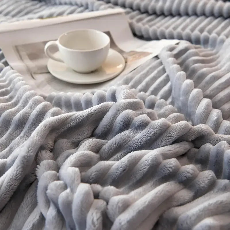 Blankets for Beds Solid Yellow Color Soft Warm 300GSM Plaid Square Flannel Blanket On the Bed Thickness Throw Blanket