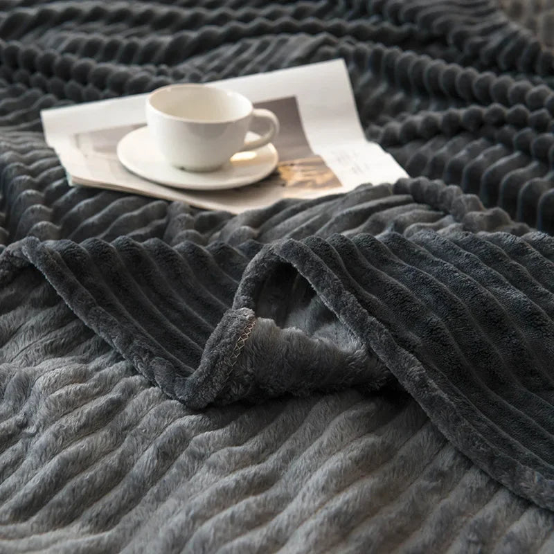 Blankets for Beds Solid Yellow Color Soft Warm 300GSM Plaid Square Flannel Blanket On the Bed Thickness Throw Blanket