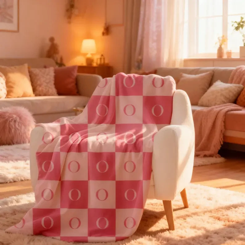 Grid Letter Blanket Plush Blanket Personalized Classroom Sofa Bedroom Blanket Home Decoration