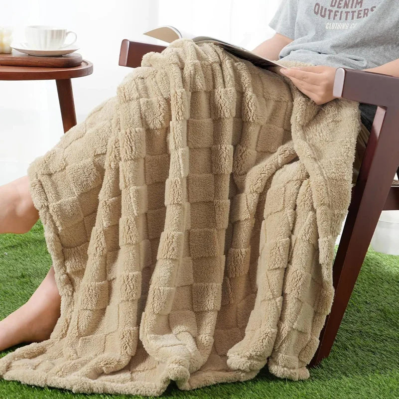 Super Soft Khaki Flannel Fleece Throw Blanket Buffalo Checkered Plaid Lightweight Warm Couch Bed Blanket All Season Christmas Ho