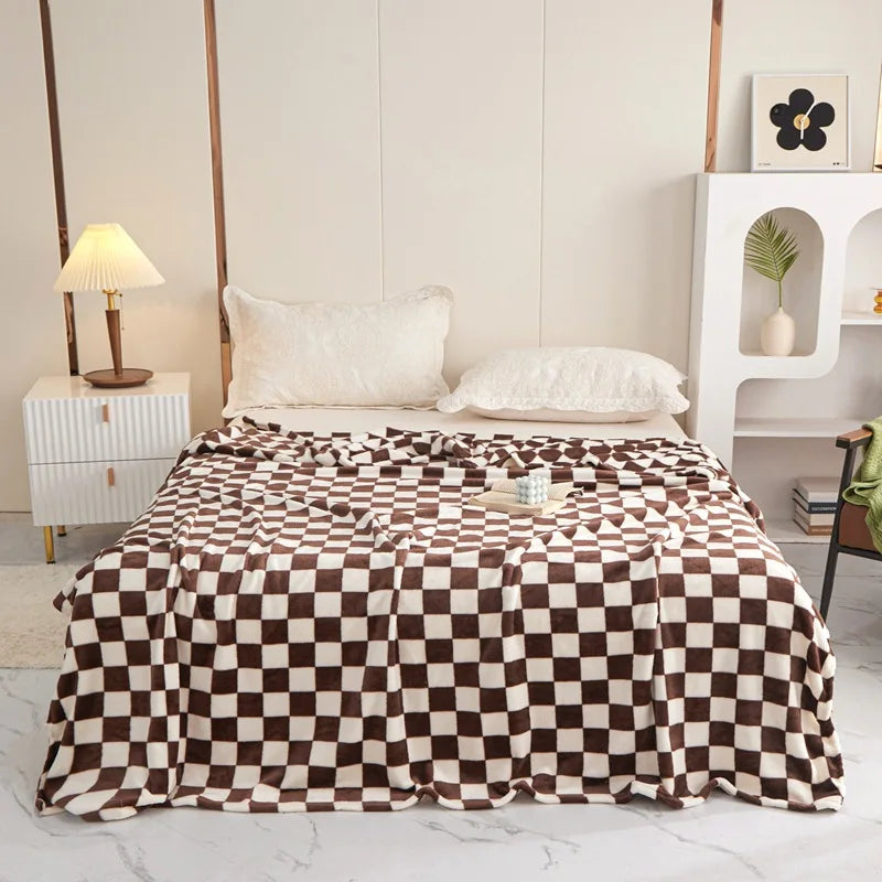 New Ins Checkerboard Blanket Classic Plaid Sofa Blanket Spring and Summer Air Conditioning Blanket Office Nap Shawl Cushion