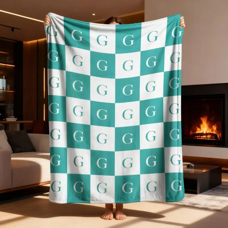 Grid Letter Blanket Plush Blanket Personalized Classroom Sofa Bedroom Blanket Home Decoration